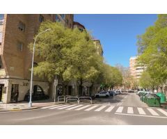 Plaza de garaje ideal para motos