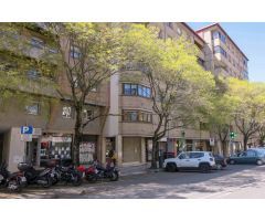 Plaza de garaje ideal para motos