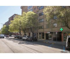 Plaza de garaje ideal para motos