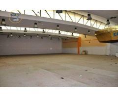 SE VENDE LOCAL EN LA PLAÇA LA FOIA - IBI