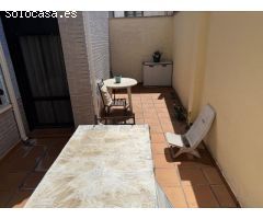 Piso con aire acondicionado, fibra óptica y comunidad