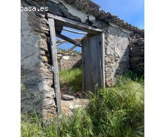 Venta de Encantadora Casa de Piedra de 81 m2 con Terreno 1000 m2 en La Gomera: ¡Un Paraíso Tranquilo