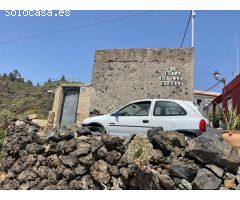 Venta Casa antigua 83 m2 de terreno en casco histórico de Chirche, Vistas al mar espectaculares