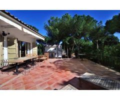 Acogedora casa de estilo mediterráneo