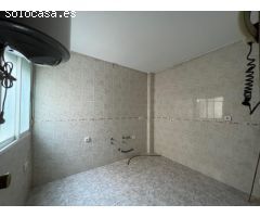 CASABANCO VENDE PISO DE DOS DORMITORIOS EN PLASENCIA.