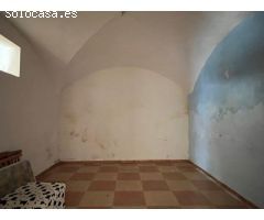 CASABANCO VENDE VIVIENDA DE  TRES DORMITORIOS EN CASAR DE CÁCERES.