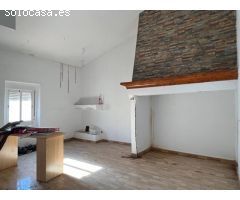 CASABANCO VENDE VIVIENDA DE  TRES DORMITORIOS EN CASAR DE CÁCERES.