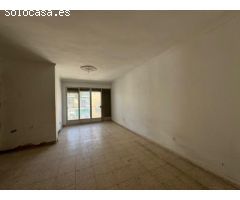 CASABANCO VENDE PISO DE TRES DORMITORIOS EN MÉRIDA.