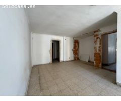 CASABANCO VENDE PISO DE TRES DORMITORIOS EN MÉRIDA.