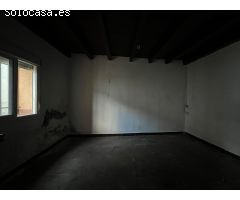 CASABANCO VENDE  VIVIENDA  A REFORMAR EN MAJADAS.
