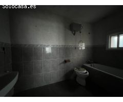 CASABANCO VENDE  VIVIENDA  A REFORMAR EN MAJADAS.