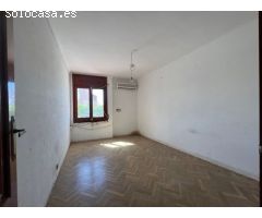 CASABANCO VENDE ESTUPENDA VIVIENDA DE CINCO DORMITORIOS EN LLERENA