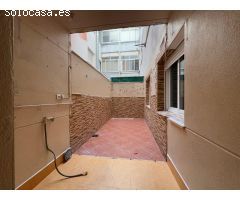 CASABANCO VENDE PISO DE TRES DORMITORIOS EN   MERIDA.