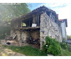 VENTA DE CUADRA CON VISTAS A LOS PICOS DE EUROPA