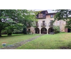 Palacio Casona Solariega Siglo XVII en Quijas Cantabria