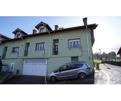 Chalet Pareado en Esquina en Torres, Torrelavega – Ubicación Inmejorable LISTO PARA ENTRAR A VIVIR.