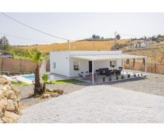 Casa de campo en Venta en Estación de Cártama, Málaga