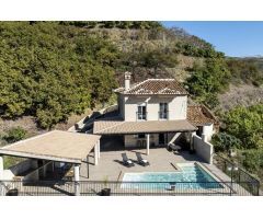 Villa con piscina climatizada y Jacuzzi