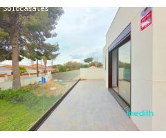 Casa independiente amplia y moderma en urbanización cubelles