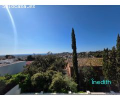 Gran Casa refomada en Montemar  con vistas espectaculares y preciosos acabados, un lujo.