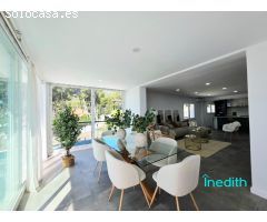 Gran Casa refomada en Montemar  con vistas espectaculares y preciosos acabados, un lujo.