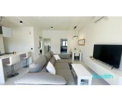 Preciosa adosada de una sola planta con piscina privada en Cunit Zona Residencial