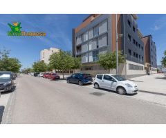 Plaza de garaje en urbanización privada pts