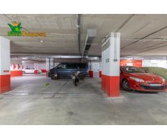 Plaza de garaje en urbanización privada pts