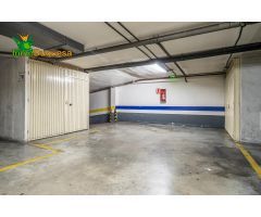 Garaje de 24 m2 en venta junto al Paseo del Emperador Carlos V