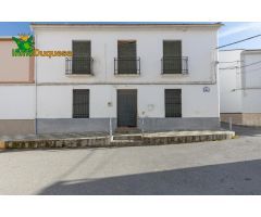MAGNIFICA CASA PARA REFORMAR CON PARCELA 410M2
