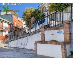 Casa adosada en venta en Cogollos de La Vega, Granada.