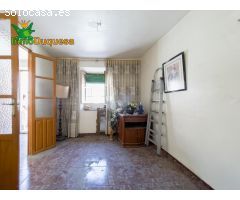 Casa junto al ayuntamiento de Pinos Puente
