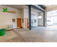 NAVE EN VENTA EN EL POLÍGONO JUNCARIL