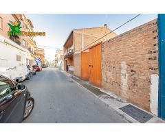 SOLAR EN ARMILLA JUNTO AL CENTRO DE SALUD