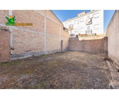 SOLAR EN ARMILLA JUNTO AL CENTRO DE SALUD