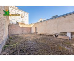 SOLAR EN ARMILLA JUNTO AL CENTRO DE SALUD