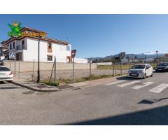 Parcela en esquina en Ogíjares
