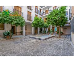TRASTERO EN VENTA EN EL CENTRO DE GRANADA