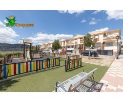 GRAN CASA EN ALBOLOTE CERCA DEL METRO!!!