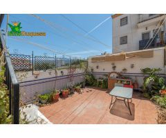 Preciosa casa de 3 dormitorios, 2 baños, aseo y patio de 70 m2 en Loma Linda (Ogíjares)