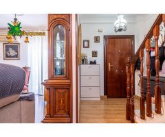 Preciosa casa de 3 dormitorios, 2 baños, aseo y patio de 70 m2 en Loma Linda (Ogíjares)