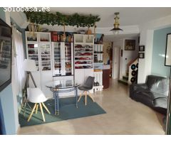 VENTA CALAHONDA DUPLEX CON VISTAS AL MAR Y LA MONTAÑA