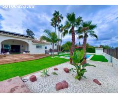 “Exclusivo chalet en Santo Domingo (Calicanto) con encanto, confort y vistas panorámicas”
