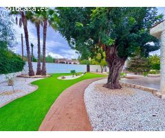 “Exclusivo chalet en Santo Domingo (Calicanto) con encanto, confort y vistas panorámicas”