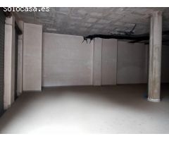LOCAL DE 218 M2 EN FELIPE V PETRER