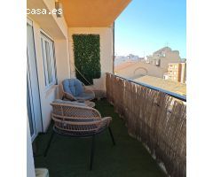 PISAZO EN CENTRO DE ELDA CON BALCÓN Y 2 ASCENSORES