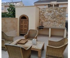 BONITO PAREADO EN PETRER CON PISCINA ZONA SALINETAS Y GARAJE
