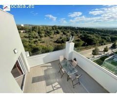ÁTICO EXCLUSIVO EN URBANIZACIÓN ZONA NORTE – TU HOGAR IDEAL CON PUERTOINMOBILIARIA ?