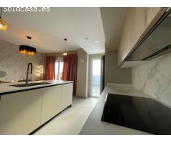 ÁTICO EXCLUSIVO EN URBANIZACIÓN ZONA NORTE – TU HOGAR IDEAL CON PUERTOINMOBILIARIA ?