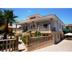 Villa en Venta en lAlfas del Pi, Alicante